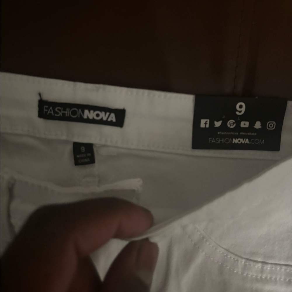 White fashion Nova pants